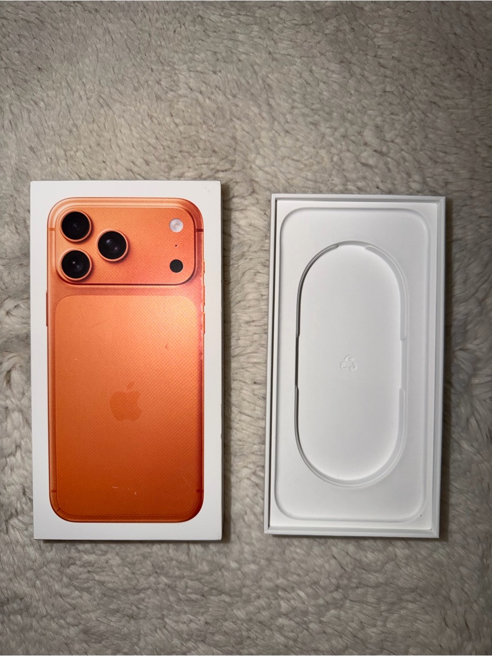 Apple I phone 17 pro max cosmic orange box only